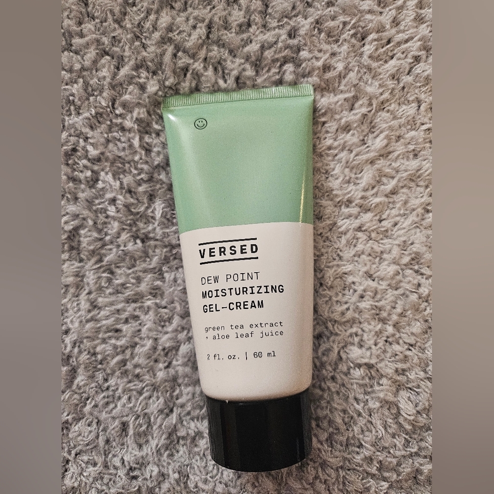 Versed Dew Point Moisturizing Gel-Cream